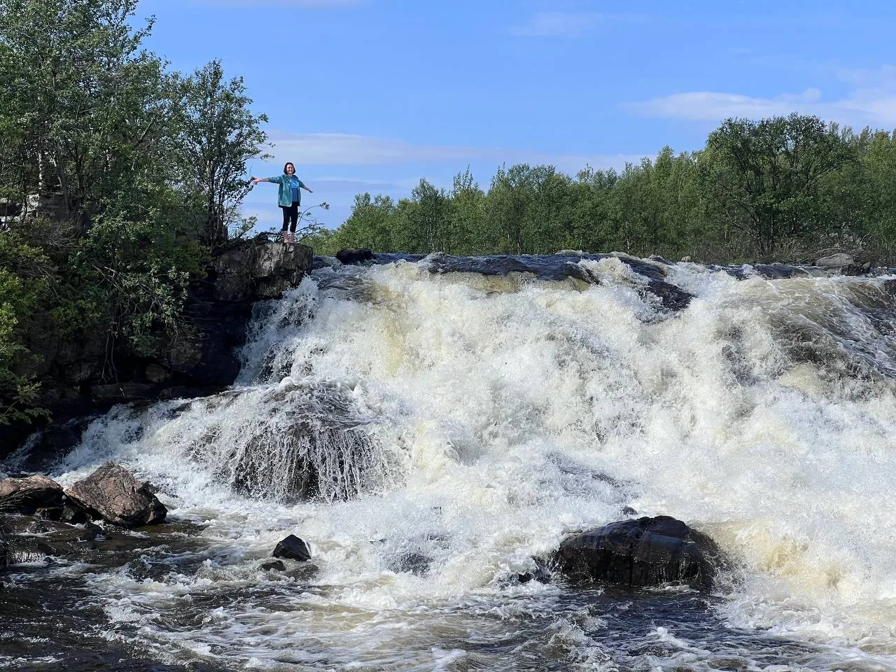 Водопад на реке Ура